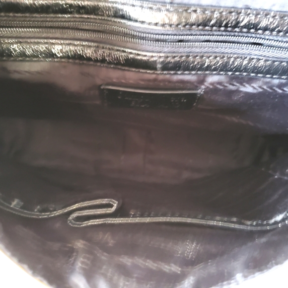 Vera Wang Crossbody Purse - Picture 10 of 15